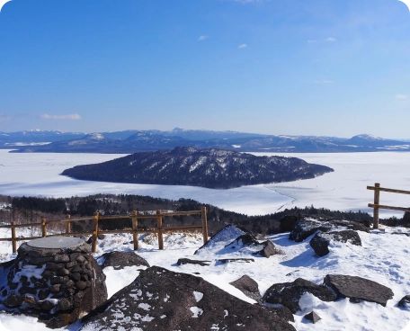 Lake Kussharo viewed from Bihoro Pass in winter.